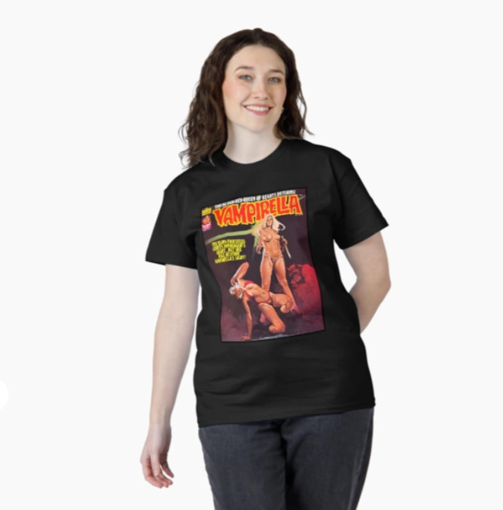 ANOTHER GREAT VAMPIRELLA MAGAZINE COVER58 Classic T Shirt Black
